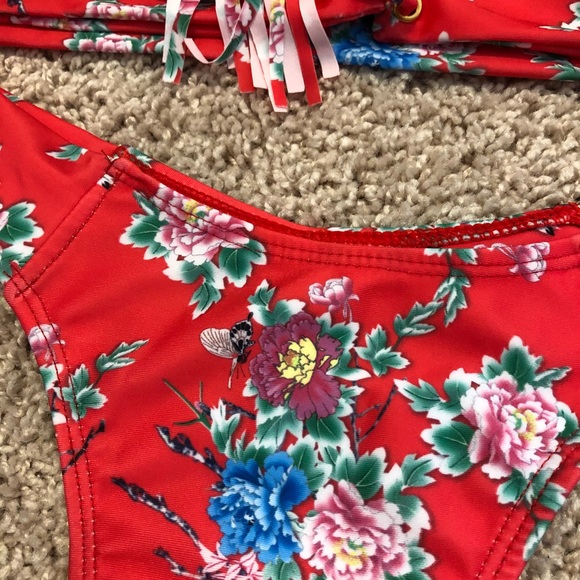 ‼️‼️SOLD‼️‼️ SHEIN Floral Bikini - Picture 3 of 4